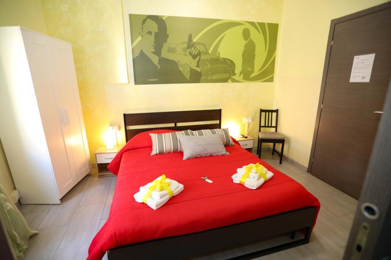 Movie Home Guesthouse Рим Екстериор снимка