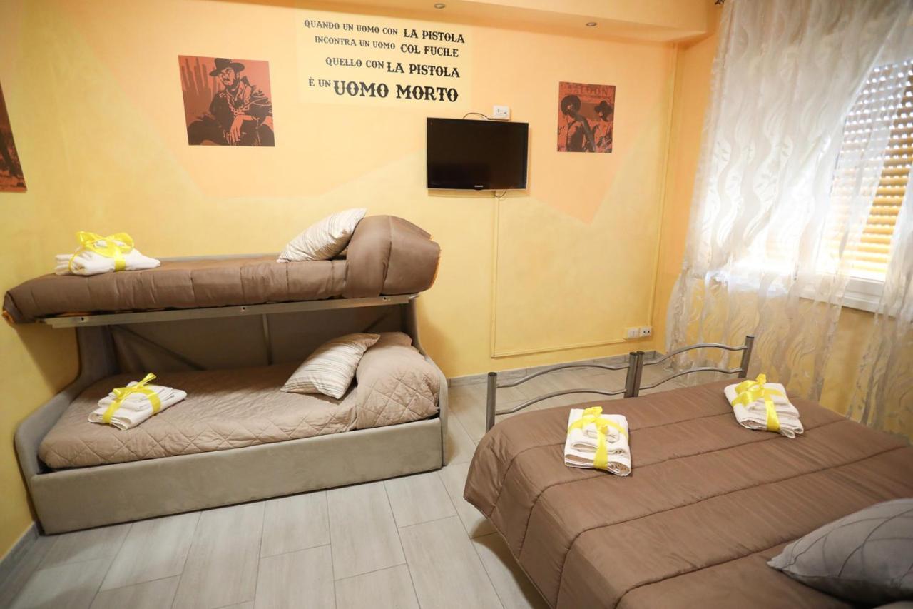Movie Home Guesthouse Рим Екстериор снимка