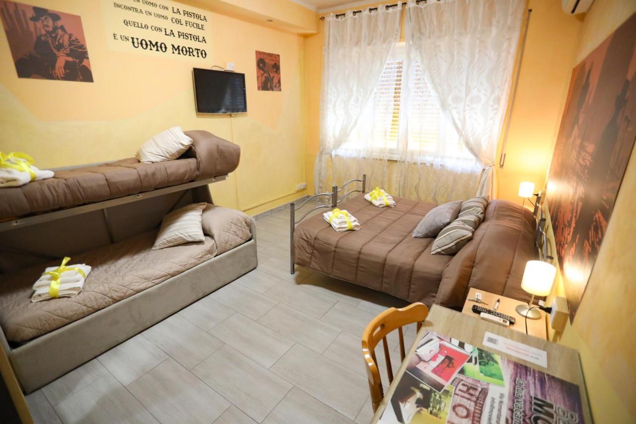 Movie Home Guesthouse Рим Екстериор снимка