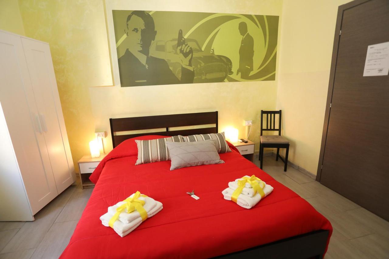 Movie Home Guesthouse Рим Екстериор снимка